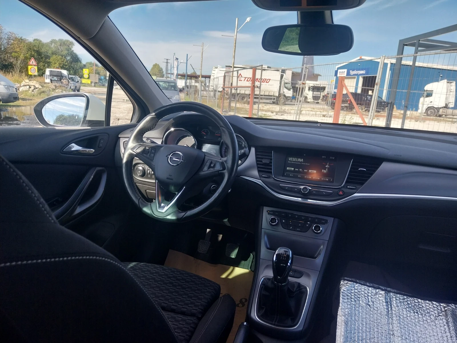 Opel Astra 1.6, снимка 7 - Автомобили и джипове - 56640820