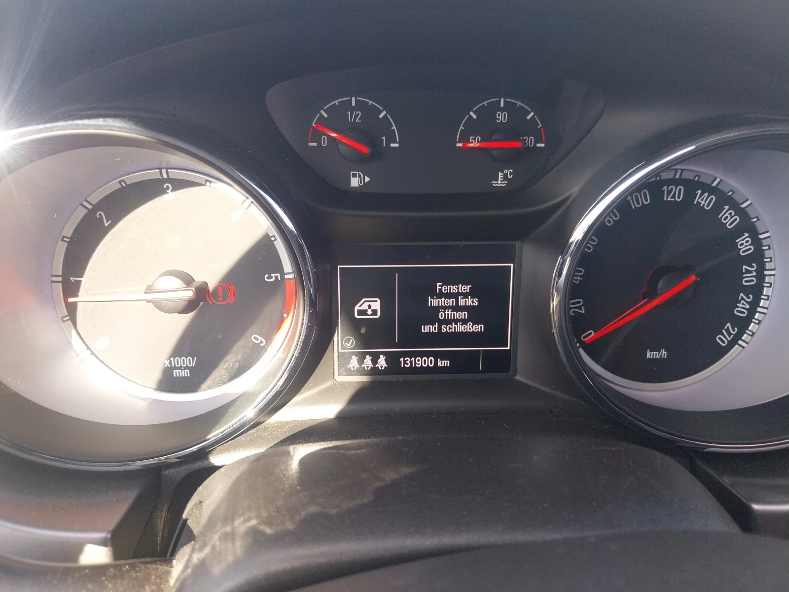 Opel Astra 1.6, снимка 5 - Автомобили и джипове - 56640820