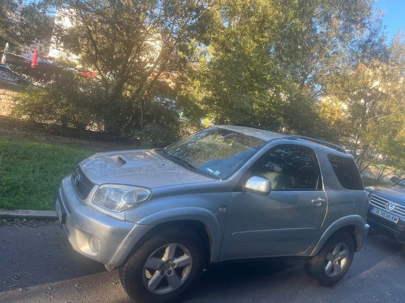 Toyota Rav4, снимка 1 - Автомобили и джипове - 47497673