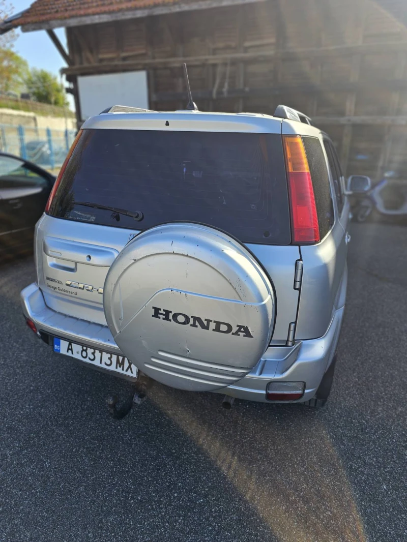 Honda Cr-v 2.0, снимка 3 - Автомобили и джипове - 47860110