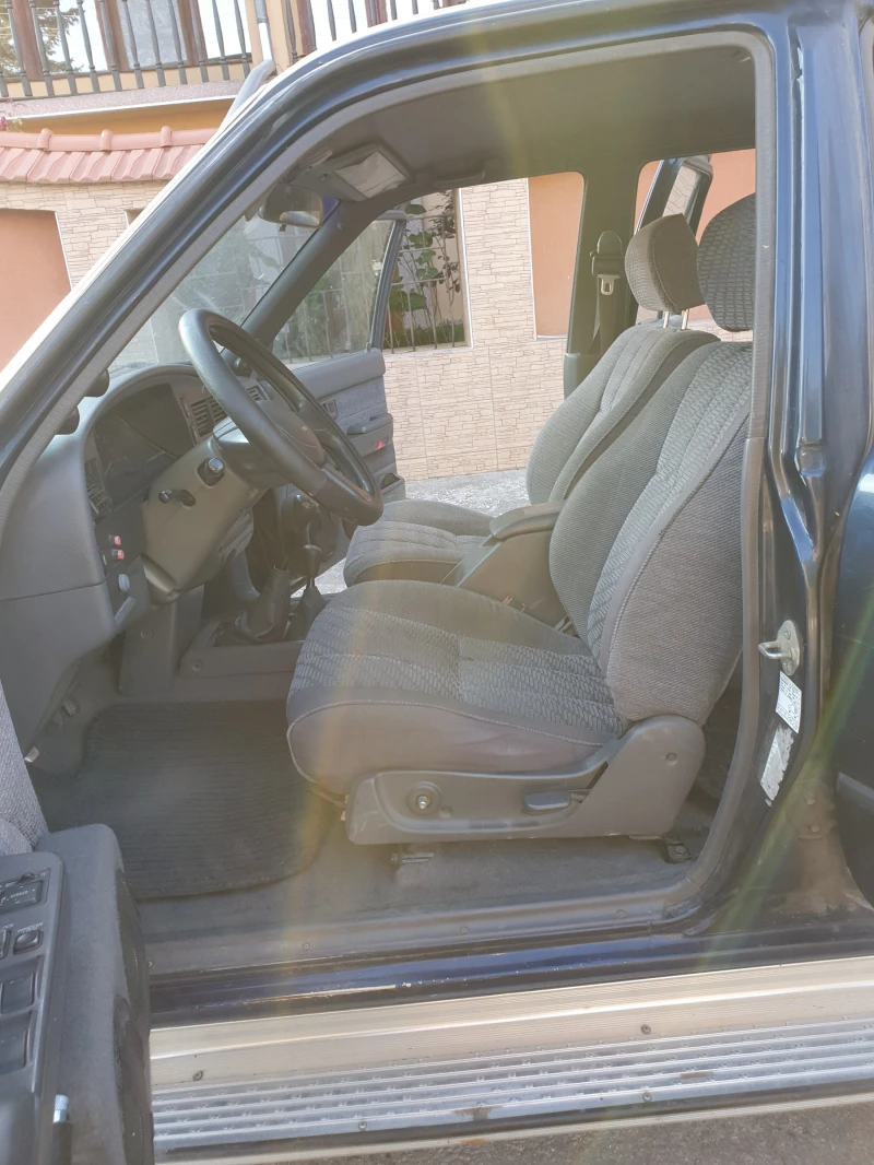 Toyota 4runner, снимка 17 - Автомобили и джипове - 51233823
