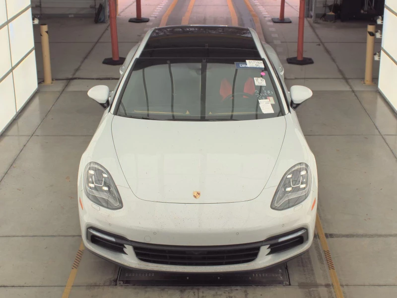 Porsche Panamera 4 BOSE/DISTRONIC/ВАКУУМ/ОБДУХВАНЕ, снимка 2 - Автомобили и джипове - 52693842