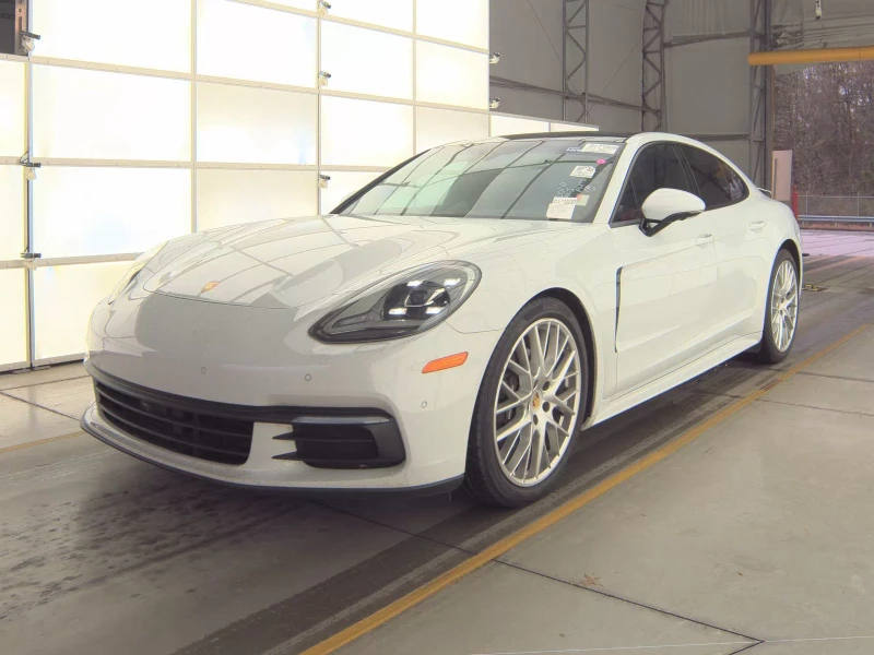 Porsche Panamera 4 BOSE/DISTRONIC/ВАКУУМ/ОБДУХВАНЕ, снимка 3 - Автомобили и джипове - 52693842