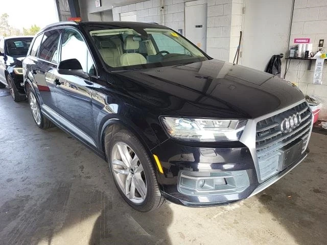 Audi Q7 Prestige* 3Ключа* Distronic* Вакум* обдухване* FUL, снимка 11 - Автомобили и джипове - 48708336