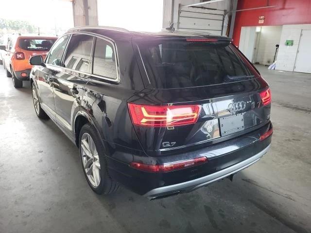 Audi Q7 Prestige* 3Ключа* Distronic* Вакум* обдухване* FUL, снимка 10 - Автомобили и джипове - 48708336