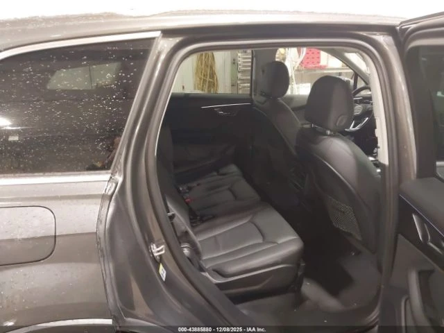 Audi Q7 PREMIUM PLUS, снимка 8 - Автомобили и джипове - 53143360