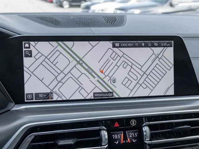 BMW X5 xDrive40i AWD* АвтоКредит* (ЦЕНА ДО БГ), снимка 11 - Автомобили и джипове - 53502148