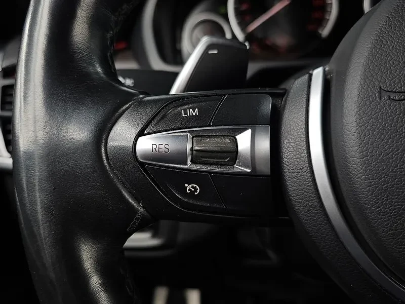 BMW X5 (F15) xDrive 40D Black & White, снимка 16 - Автомобили и джипове - 54917306