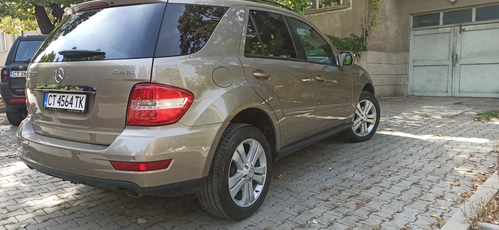 Mercedes-Benz ML 300  - изображение 4