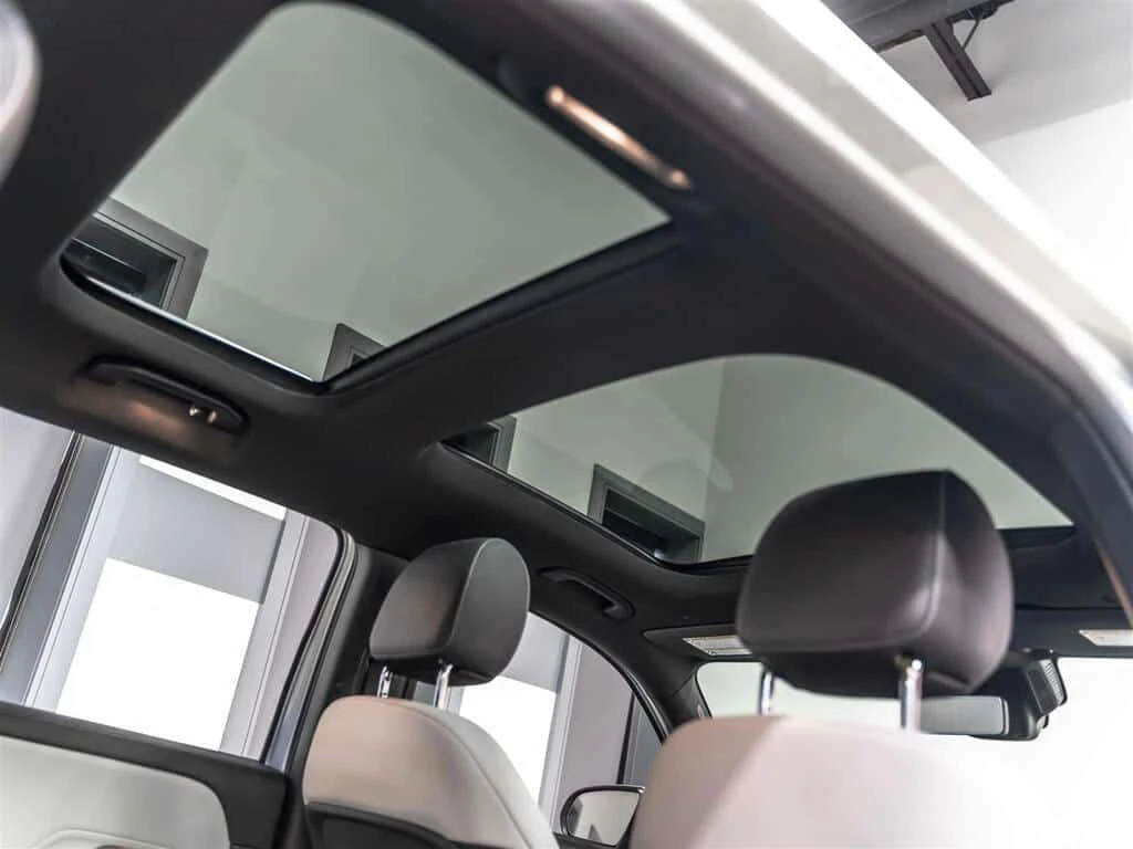 Mercedes-Benz GLB * AMG 35| INTELLIGENT DRIVE| 360CAM| BLINDSPOT| NA, снимка 15 - Автомобили и джипове - 53890500