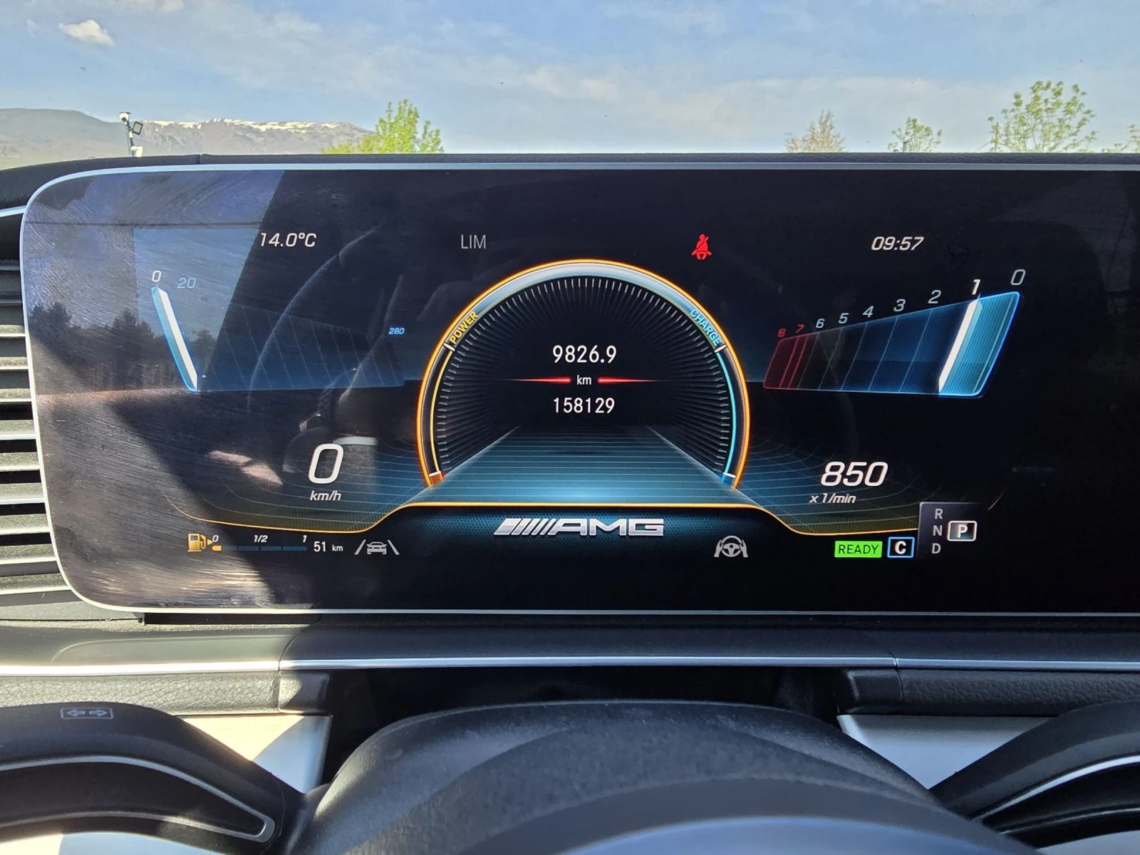Mercedes-Benz GLE 53 4MATIC PREMIUM/BURMESTER/PANORAMA, снимка 16 - Автомобили и джипове - 53987613