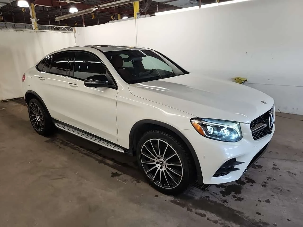 Mercedes-Benz GLC 300 Coupe AMG Line * ��� �������� * Burmester * CARFAX | Mobile.bg � ����������� 1