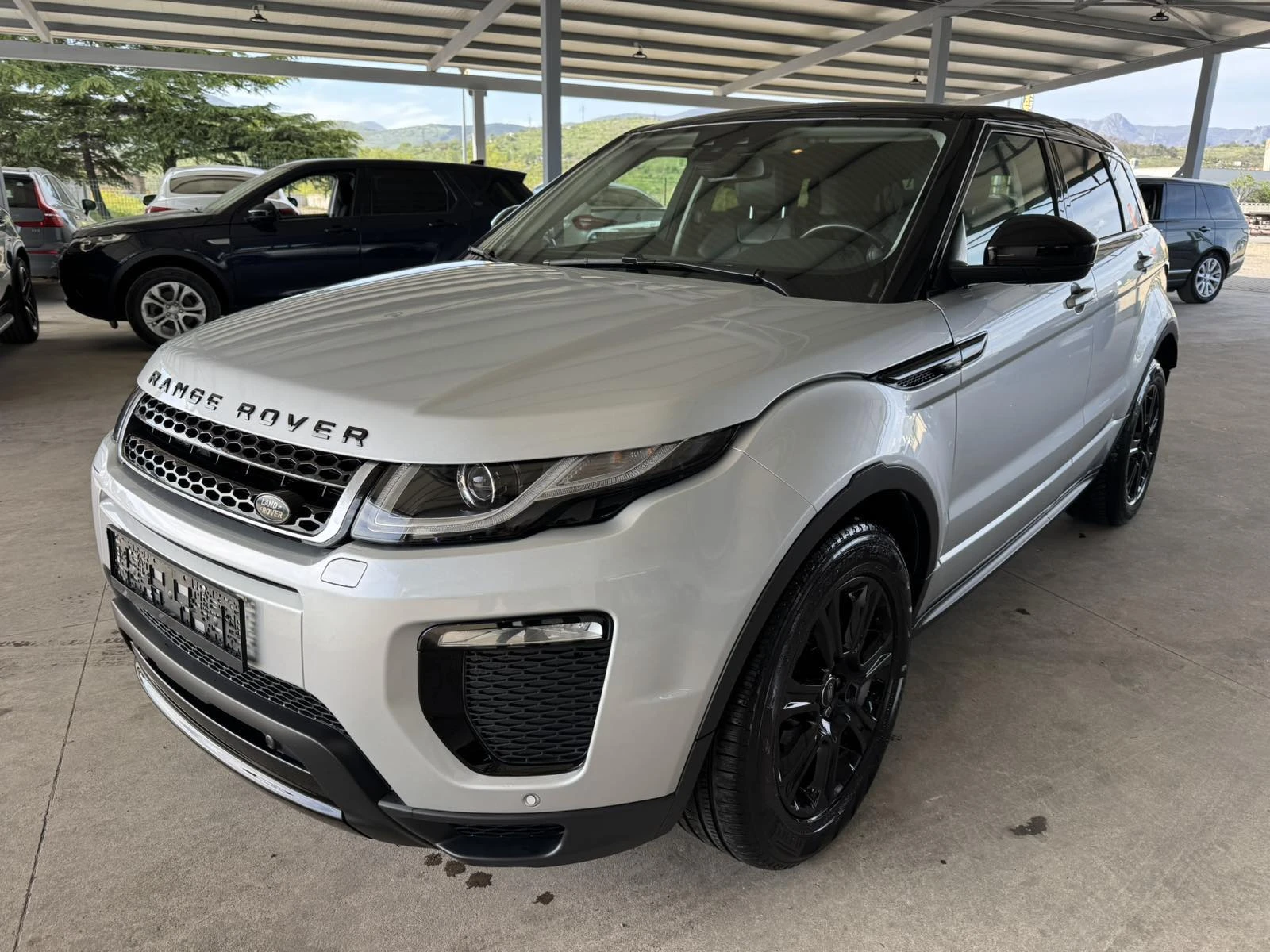 Land Rover Range Rover Evoque 2.0d* 150ps* 4x4* 118хл.км* КОЖА* НАВИ* КАМЕРА