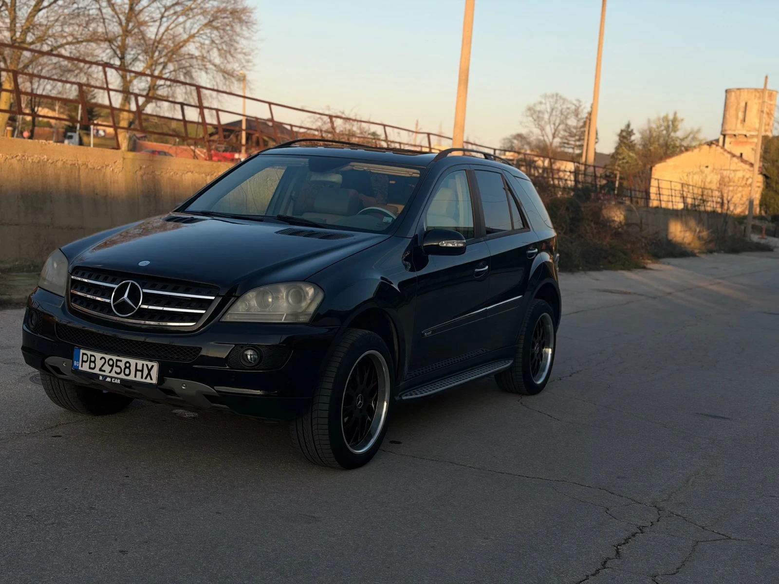 Mercedes-Benz ML 320, снимка 15 - Автомобили и джипове - 54886060