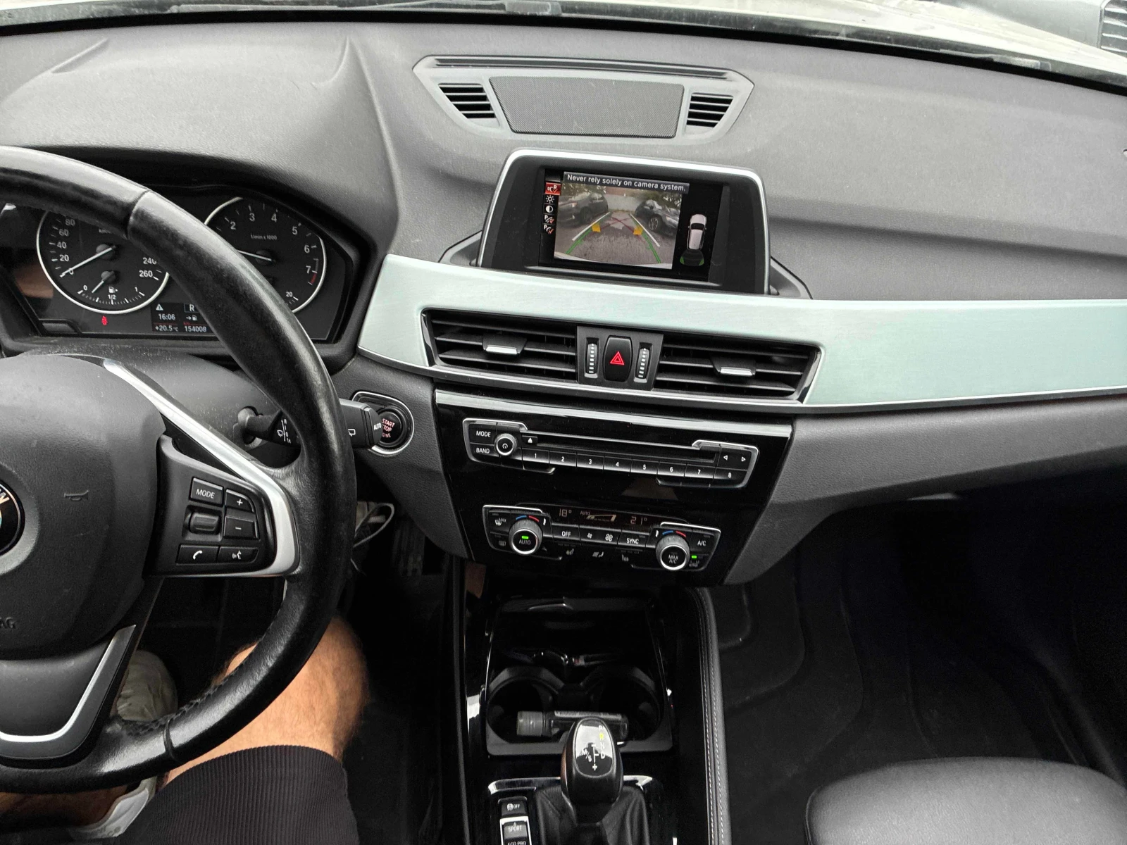 BMW X1 * xDrive28i * АВТОКРЕДИТ БЕЗ ПЪРВОНАЧАЛНА ВНОСКА, снимка 9 - Автомобили и джипове - 56113481