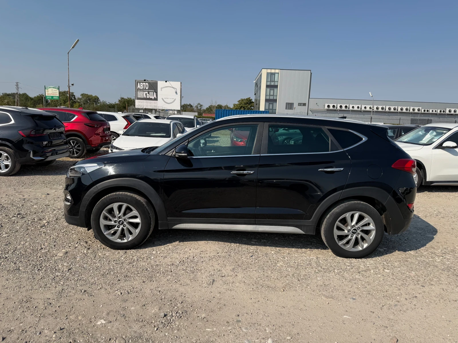Hyundai Tucson 1.7 CRDI, снимка 7 - Автомобили и джипове - 56265524