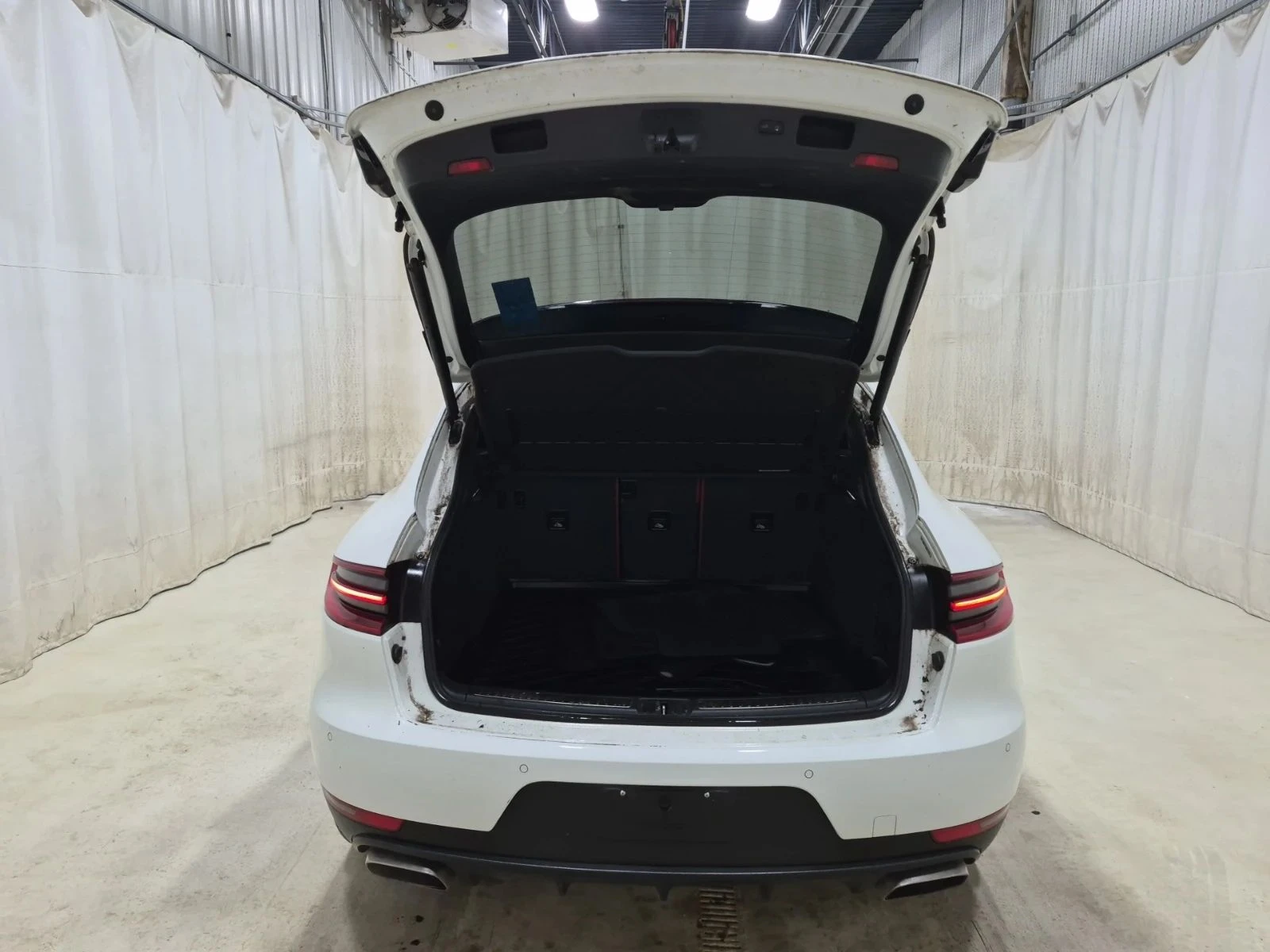 Porsche Macan, снимка 8 - Автомобили и джипове - 56688498