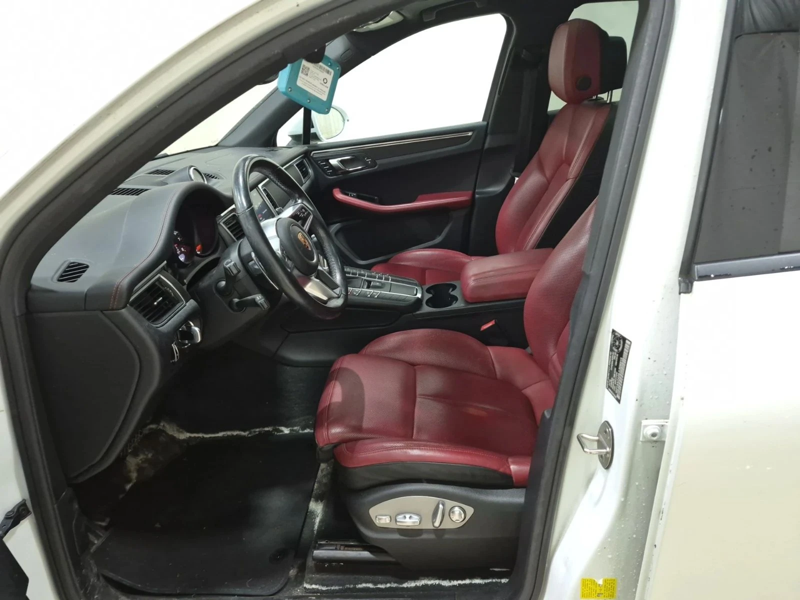 Porsche Macan, снимка 9 - Автомобили и джипове - 56688498