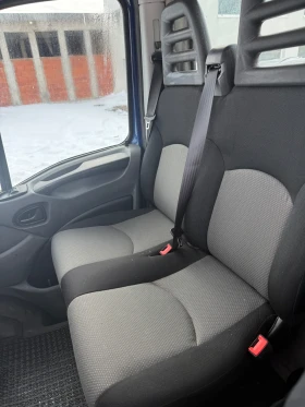 Iveco 35c17, снимка 9