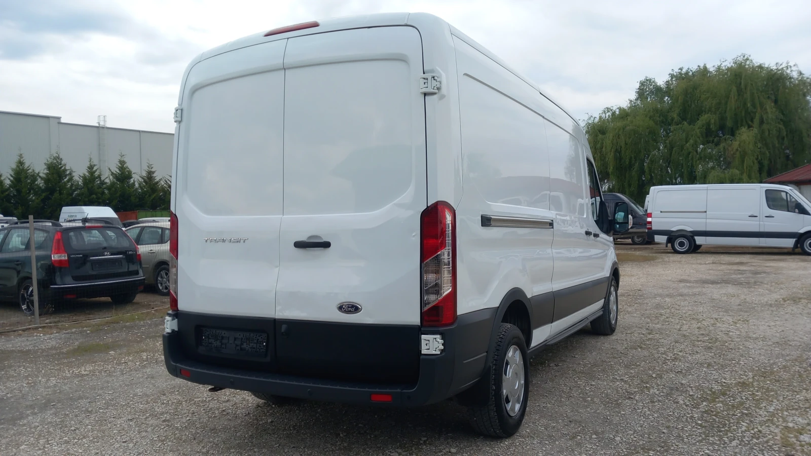 Ford Transit 2.0TDCI-6ск/КЛИМАТИК/АВТОПИЛОТ/КАМЕРА/ПАРКТРОНИК  - изображение 4