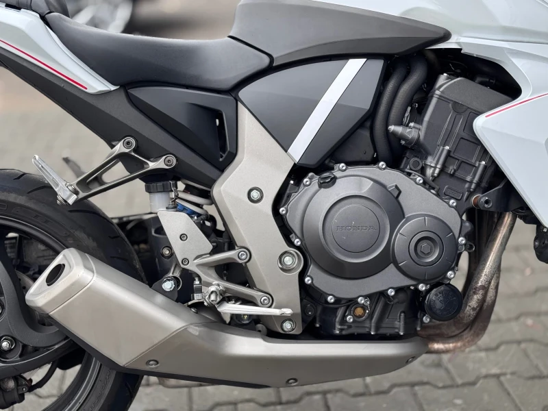Honda Cb 1000cc Като нов!, снимка 9 - Мотоциклети и мототехника - 52617304