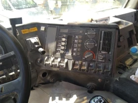 Бетон миксер Volvo FL 10, снимка 6