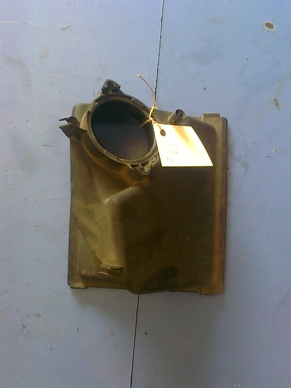 Капак въздушен филтър за Ауди А6 2.5 ТДИ 