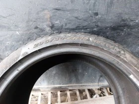 Гуми Летни 295/30R19, снимка 6 - Гуми и джанти - 40297250