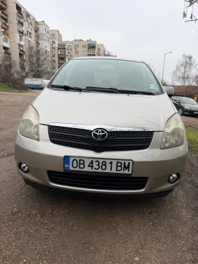 Toyota Corolla verso Газов инжекцион, снимка 1