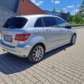 Mercedes-Benz B 170 Автоматик-газова уредба, снимка 9