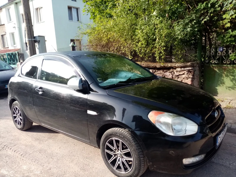 Hyundai Accent, снимка 2 - Автомобили и джипове - 48544801