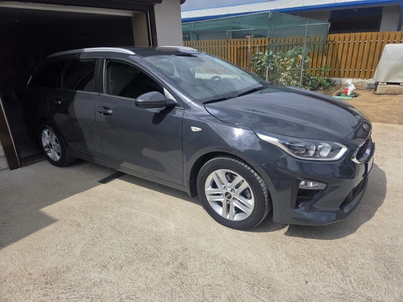 Kia Ceed Eco Dynamics, снимка 2 - Автомобили и джипове - 52324391