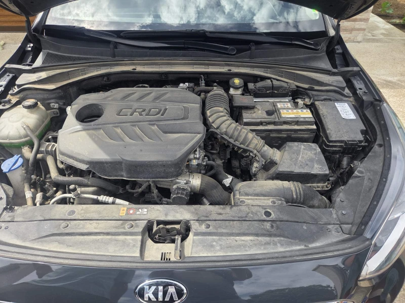 Kia Ceed Eco Dynamics, снимка 6 - Автомобили и джипове - 52324391