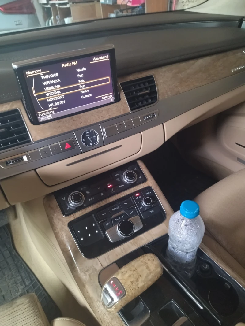 Audi A8, снимка 5 - Автомобили и джипове - 52718332