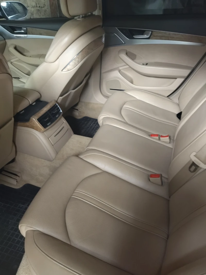 Audi A8, снимка 6 - Автомобили и джипове - 52718332
