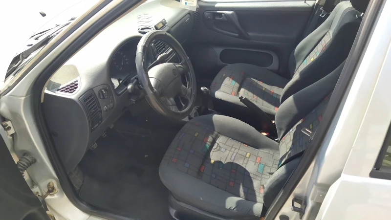 VW Polo Климатик, снимка 6 - Автомобили и джипове - 52078962