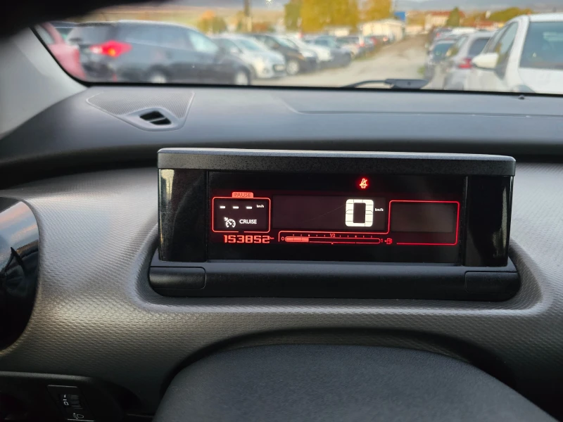 Citroen C4 Cactus 1.6 HDI-LED-NAVI-EURO-6, снимка 14 - Автомобили и джипове - 52390757