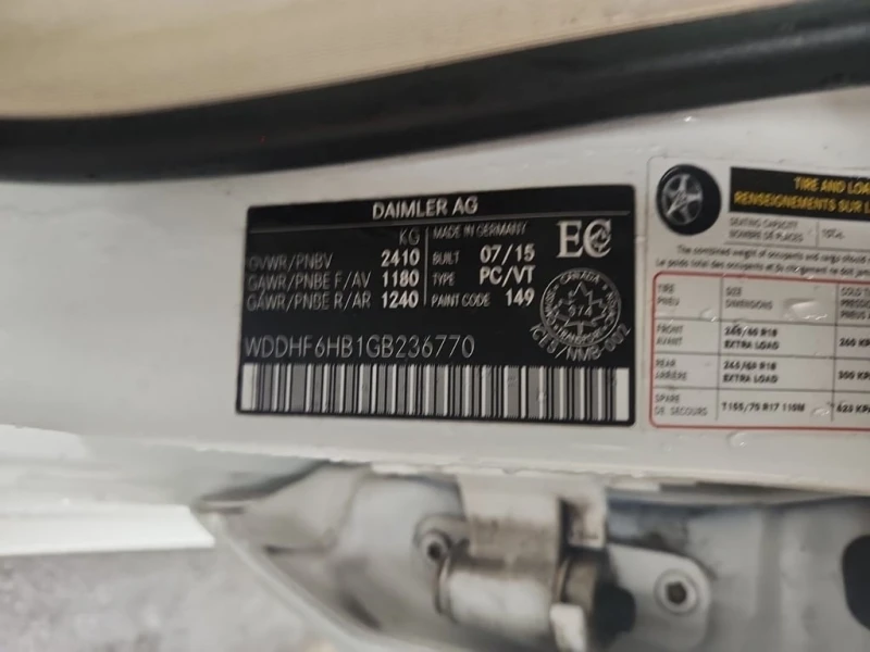 Mercedes-Benz E 400 * CARFAX * ЦЕНА ДО БГ, снимка 16 - Автомобили и джипове - 53334189