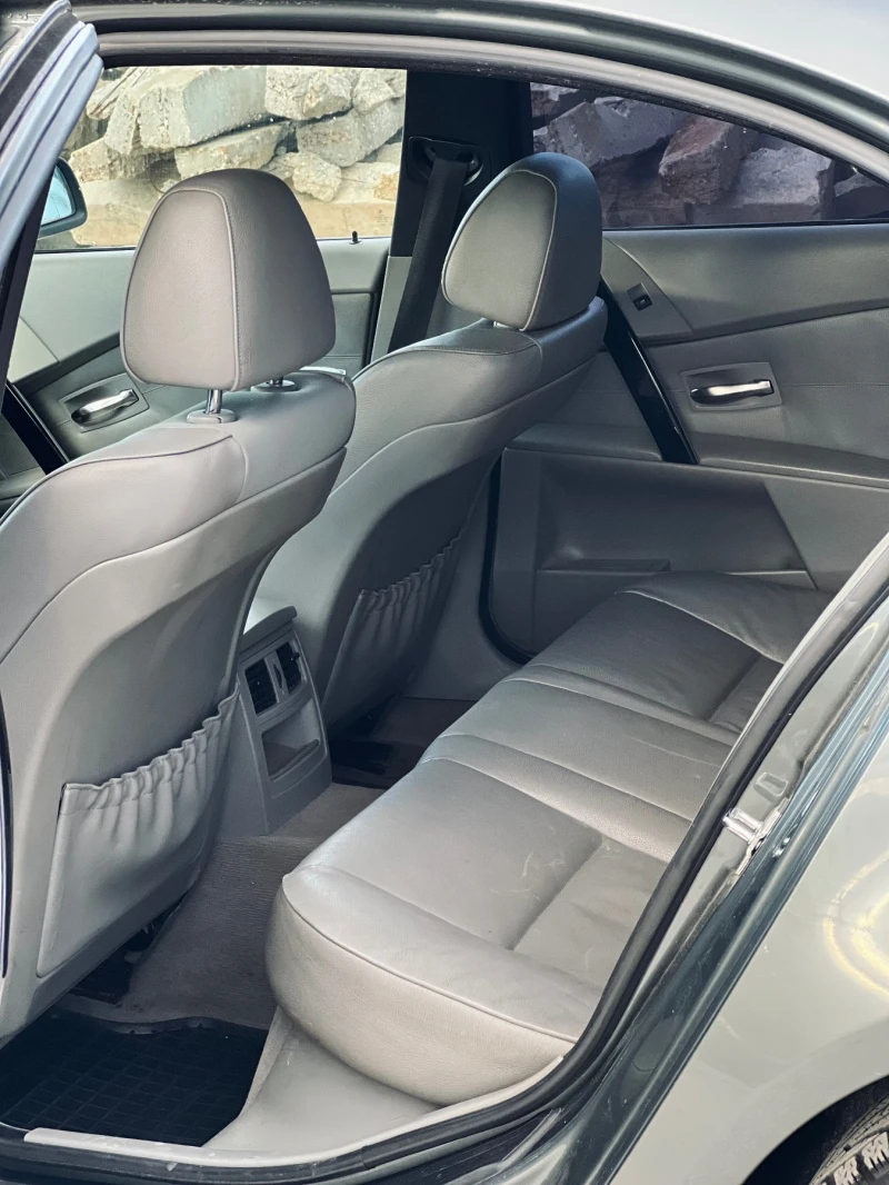 BMW 530, снимка 9 - Автомобили и джипове - 53405981
