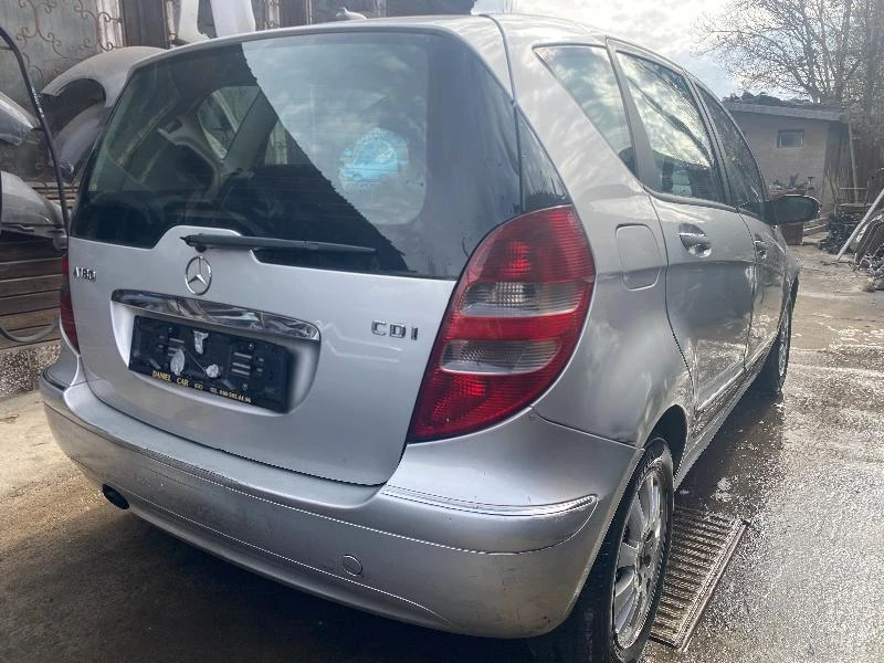 Mercedes-Benz A 180 2.0 CDI на части, снимка 4 - Автомобили и джипове - 44157157