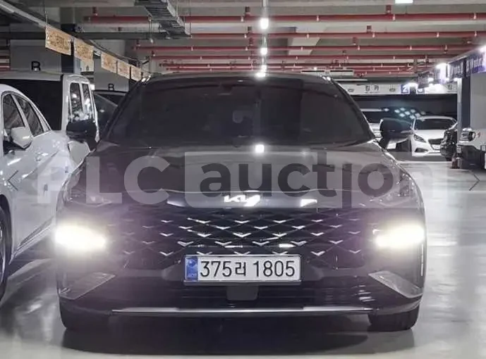Kia K8 ОБДУХВАНЕ * ПАНО * KEYLESS * АВТОКРЕДИТ, снимка 3 - Автомобили и джипове - 55034426