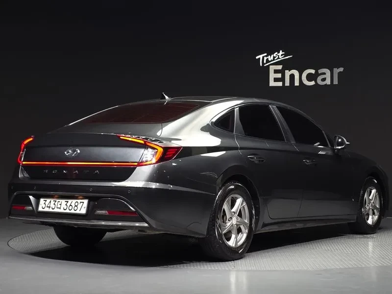 Hyundai Sonata 2.0 - САМО 30% АВАНС, снимка 2 - Автомобили и джипове - 55998006