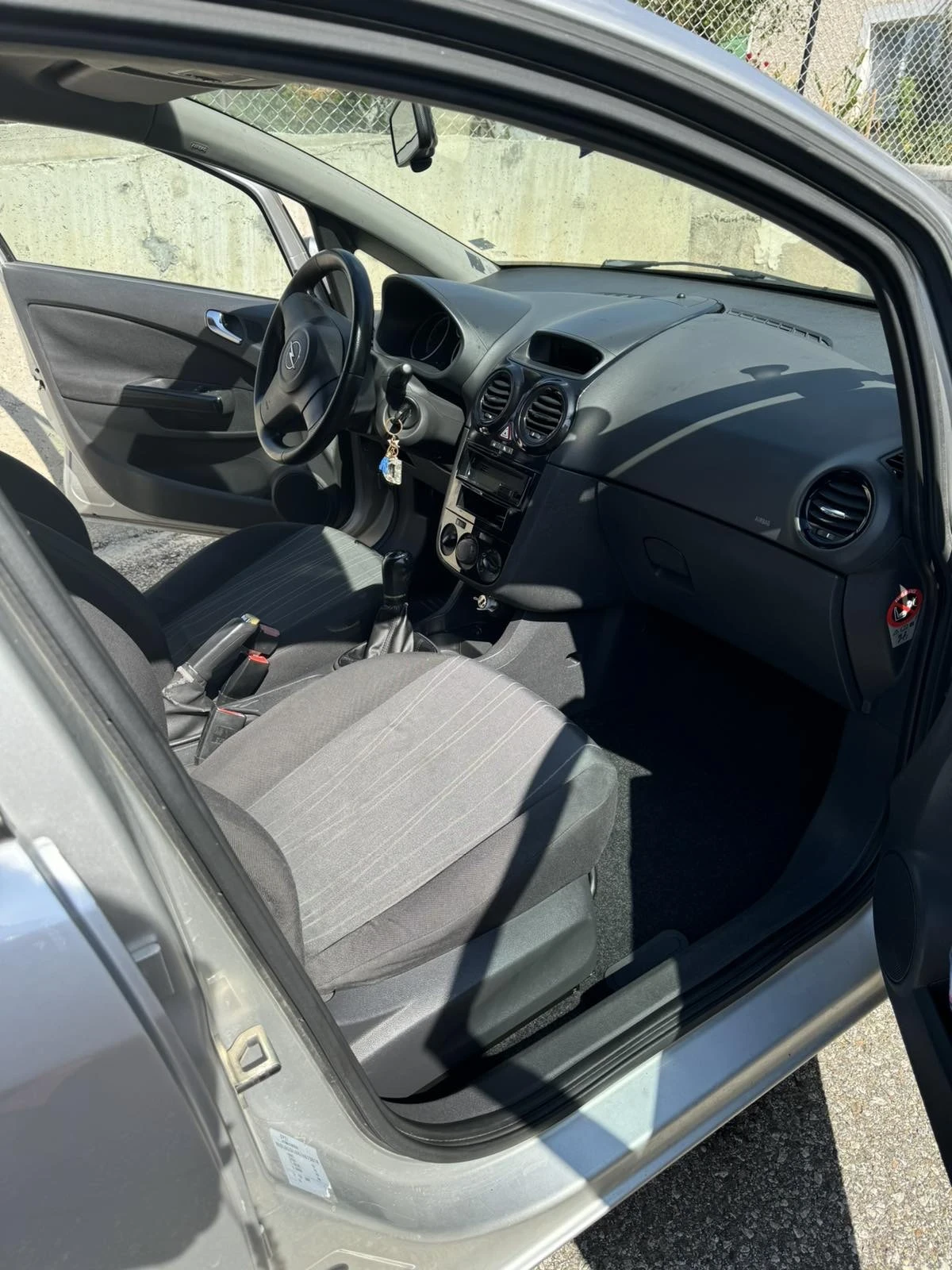 Opel Corsa D 1.2 EcoTech/ ГАЗ - изображение 10