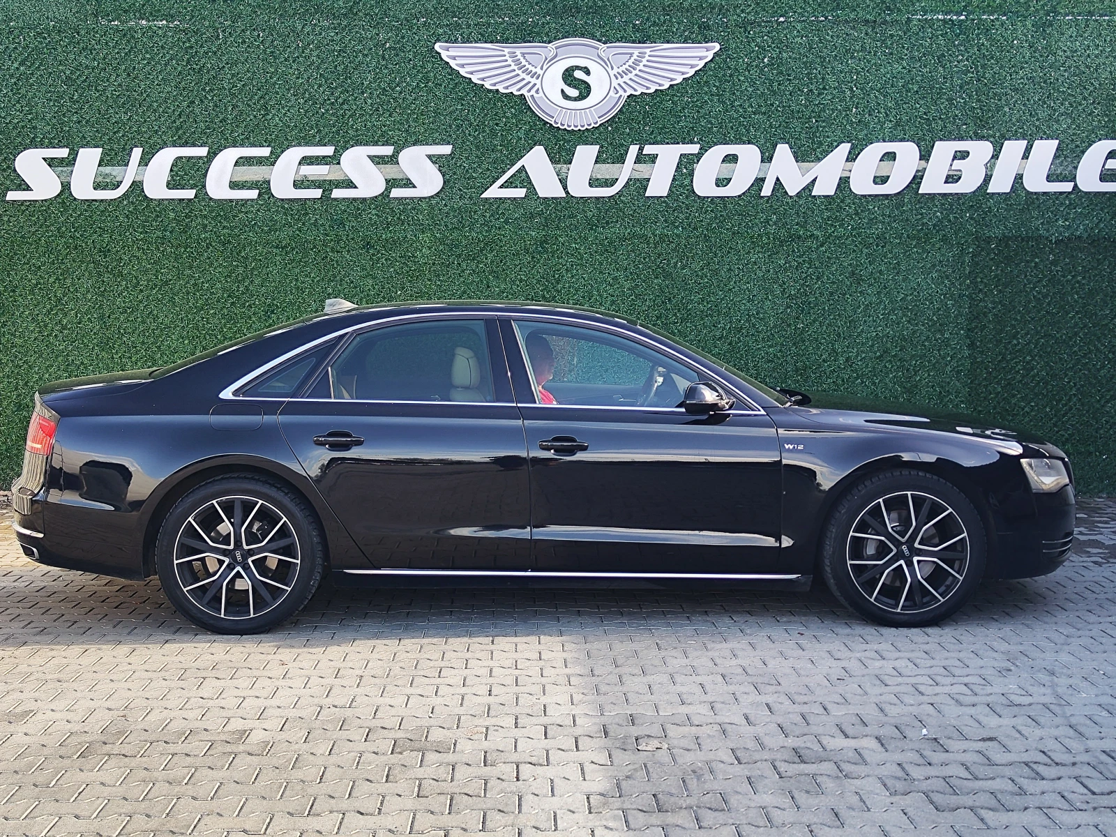 Audi A8 W12PAK* PODGREV* OBDUH* MASAJ* LEDD* ALCANTAR* LIZ - изображение 3
