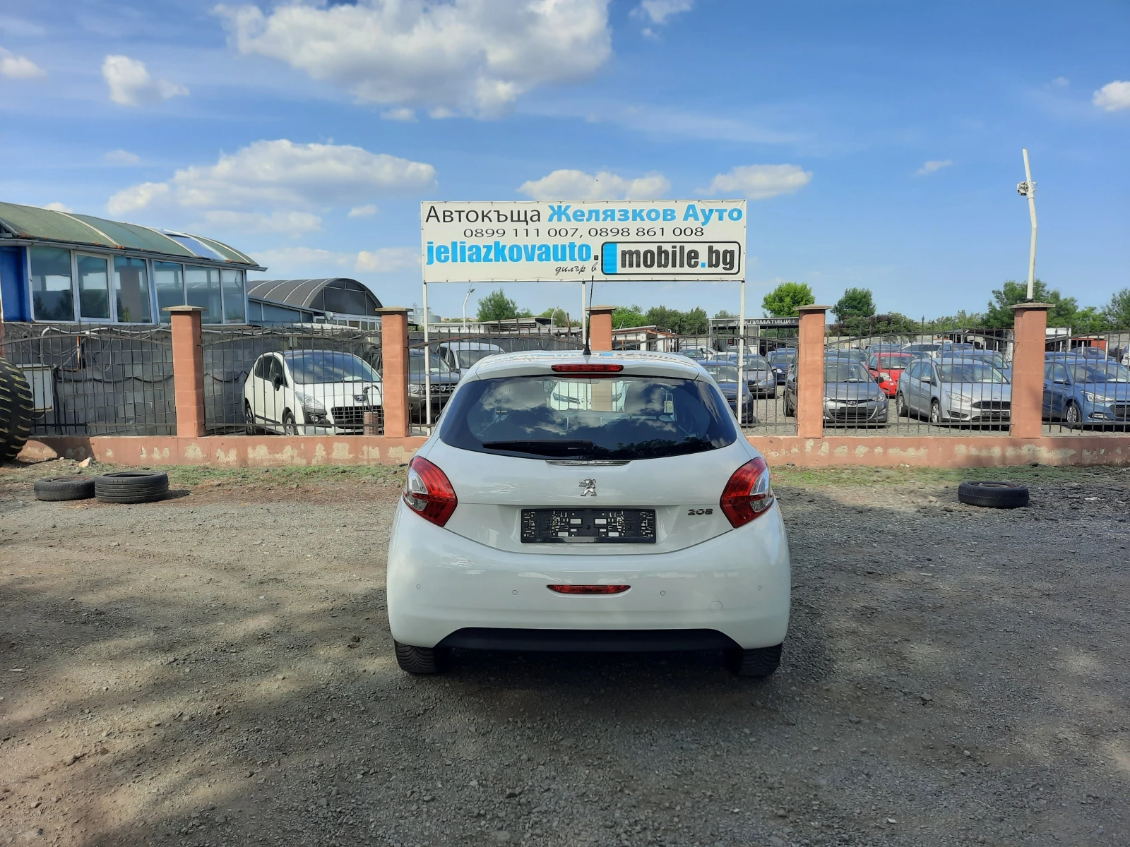 Peugeot 208 1.4i 95ps. - изображение 5