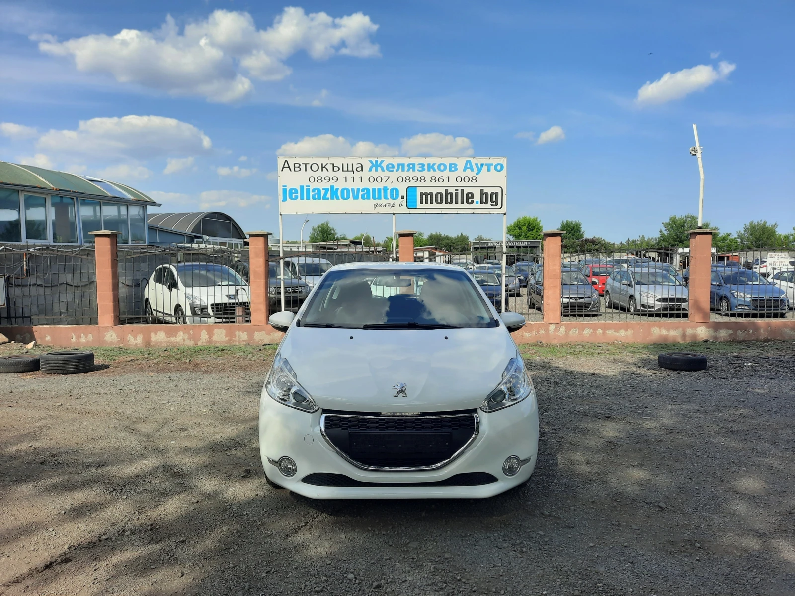 Peugeot 208 1.4i 95ps. - изображение 2