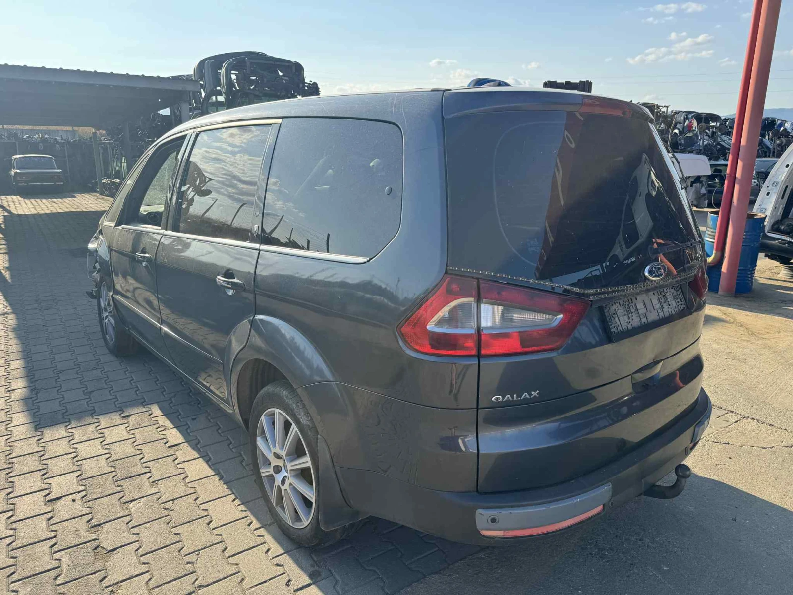 Ford Galaxy 2.0 - изображение 3