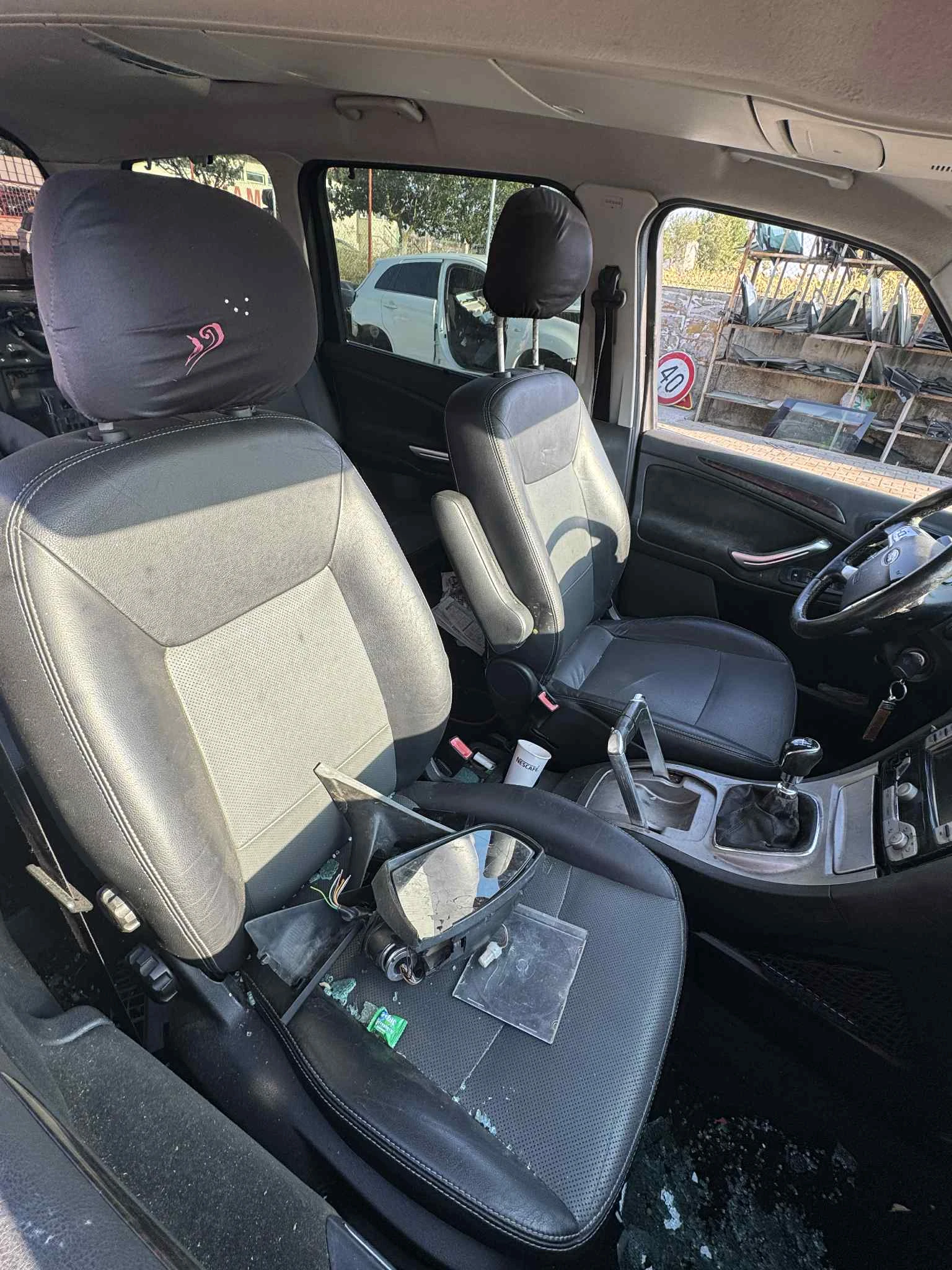 Ford Galaxy 2.0 - изображение 6