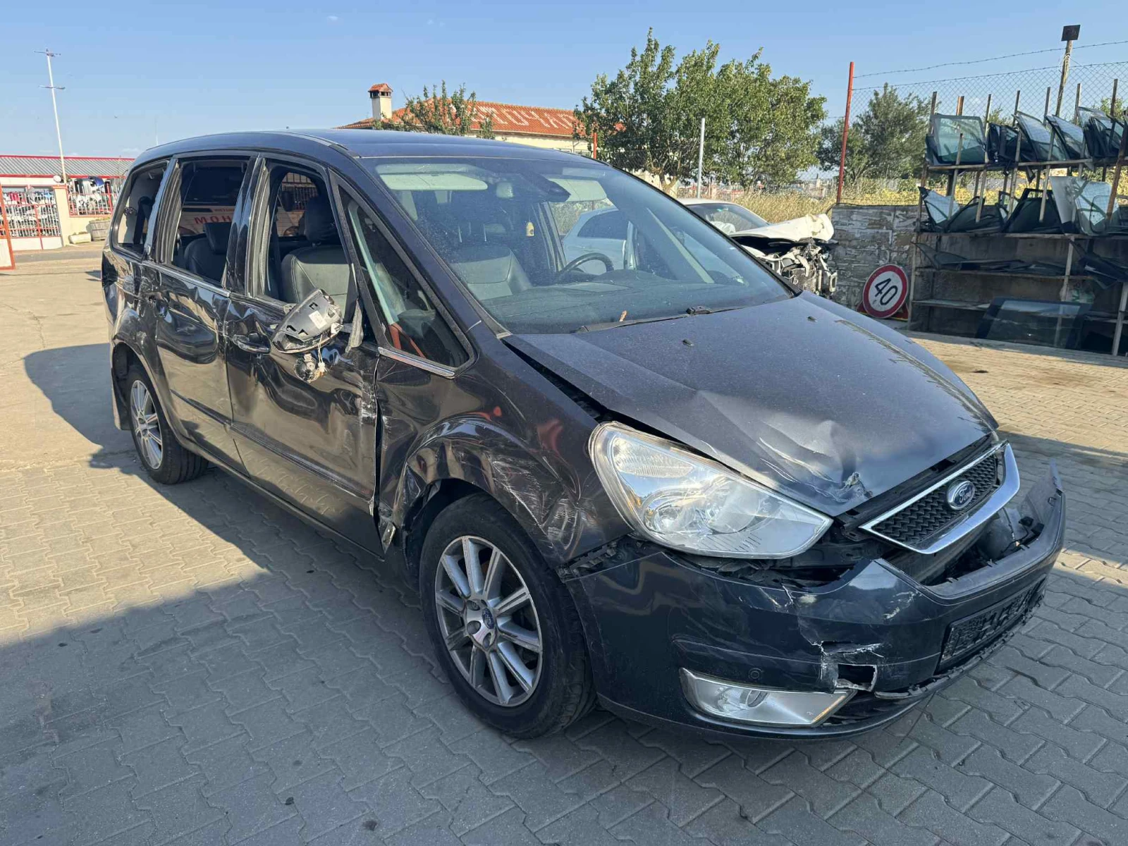 Ford Galaxy 2.0 - изображение 2