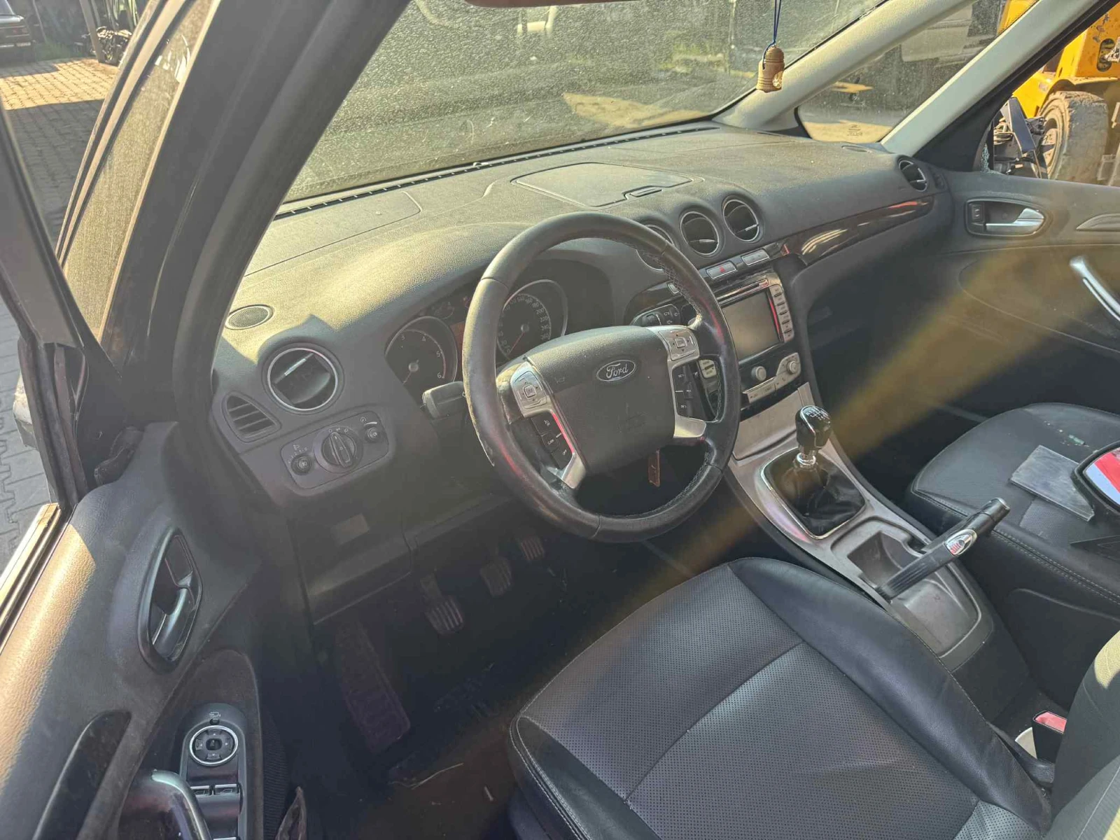 Ford Galaxy 2.0 - изображение 5
